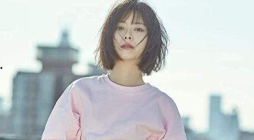 谭松韵娱乐吃瓜八卦微博,揭秘明星幕后故事，吃瓜群众狂欢时刻！”